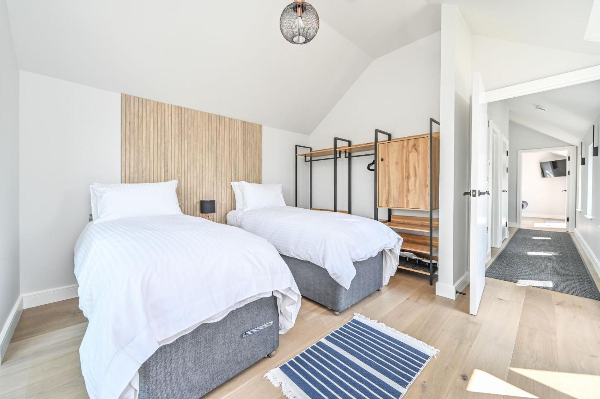1 The Nest - Luxury Modern House Nr Beach & Bars With Sea Views & Free Parking Villa Charlestown  Bagian luar foto