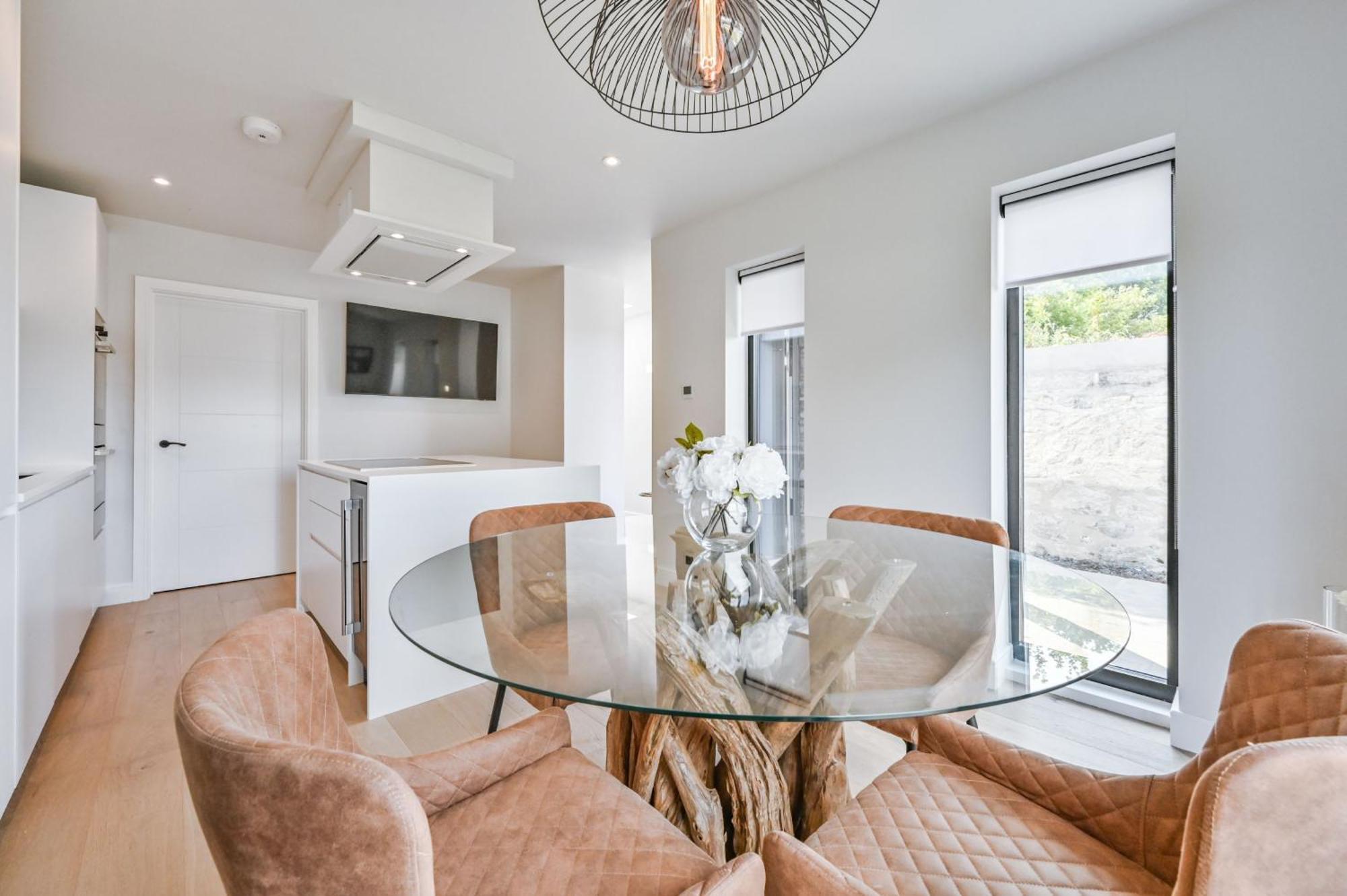 1 The Nest - Luxury Modern House Nr Beach & Bars With Sea Views & Free Parking Villa Charlestown  Bagian luar foto