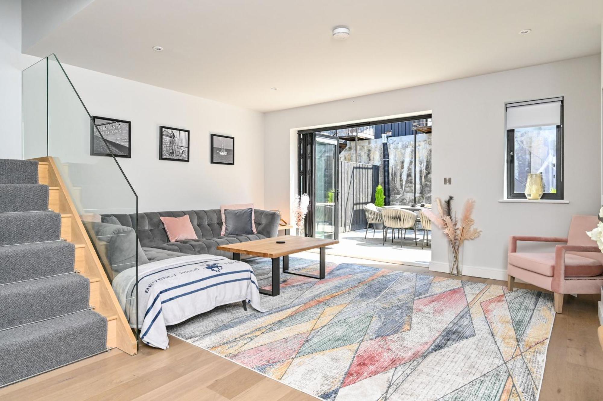 1 The Nest - Luxury Modern House Nr Beach & Bars With Sea Views & Free Parking Villa Charlestown  Bagian luar foto